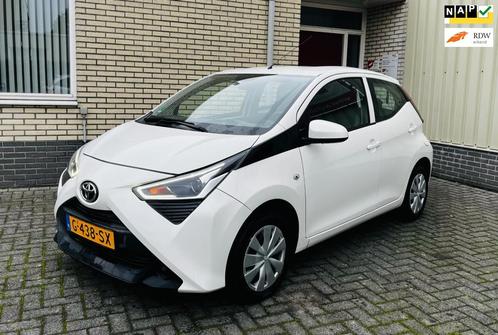 Toyota Aygo 1.0 VVT-i X-FUN CAMERA, LED NL-AUTO