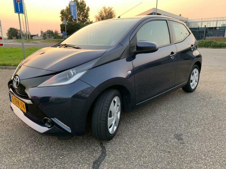 Toyota Aygo 1.0 VVT-i x-play