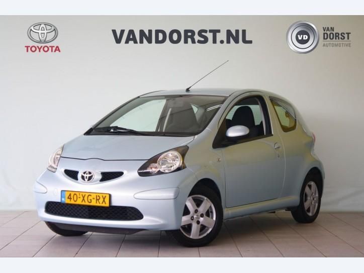 Toyota Aygo 3-drs 1.0 met Airco, Lichtmetalen velgen, Elekt