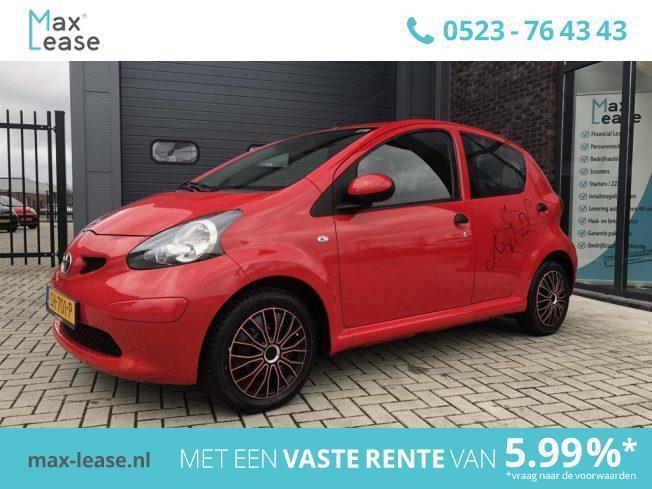 Toyota Aygo 5drs lage km stand Lease v.a. 67.00 PMND