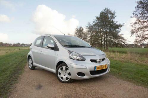 Toyota Aygo Automaat, Cruise, Airco, dealer, NAP 107 c1 5drs