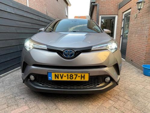 Toyota C-hr 1.8 Hybrid 122pk CVT 2017 Grijs Zeer Mooi
