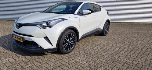 Toyota Chr1.8 Hybrid CVT Executive Ultimate  Android Apple