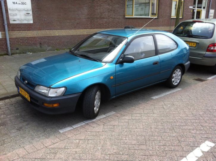 Toyota Corolla 1.3 XLI HB 1996 Groen