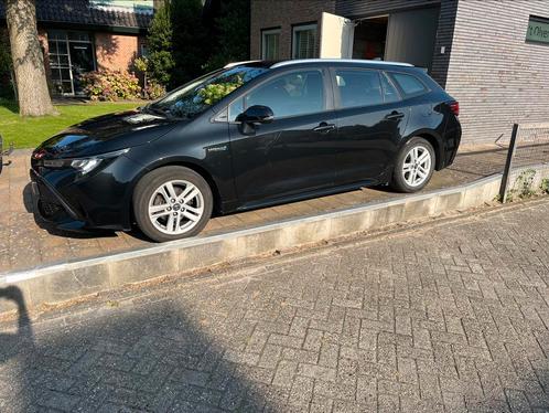 Toyota Corolla TS 1.8 Hybrid 122pk CVT 2019 Zwart