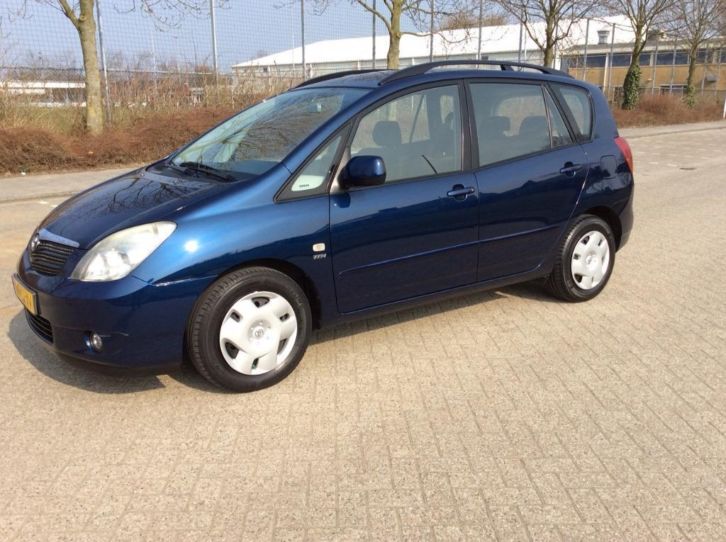 Toyota Corolla Verso 1.8 VVT-I 2003 Blauw AIRCO APK 1-2016