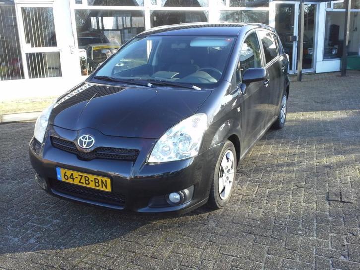 Toyota Corolla Verso 2.2 D4d-f 7Persoons 2008 Zwart