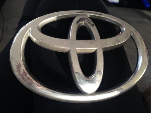 toyota embleem