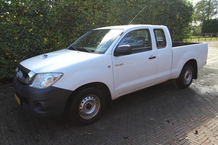 Toyota HI-LUX 2.5 D-4d XC 2WD BJ 01-2009 SUPER TERREINWAGEN