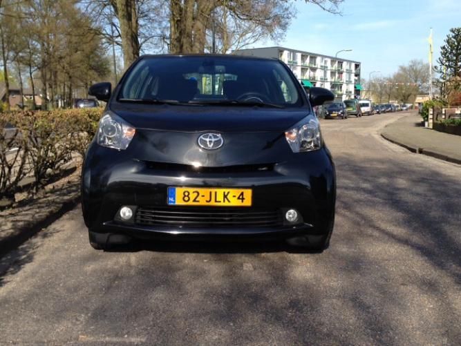 Toyota IQ 1.0 2009 Aspiration, veel extra039s (o.a. Navigatie)