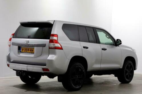 Toyota Land Cruiser 2.8 D-4D-F LX Window Van Automaat 07-201