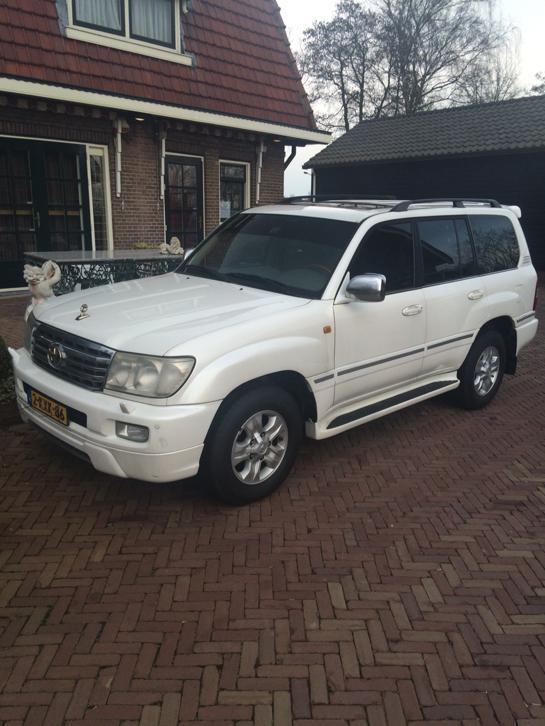 Toyota Landcruiser VXR 2005 Wit