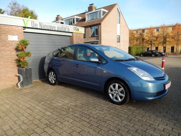 Toyota Prius 1.5 VVT-i Hybride Automaat Full Options