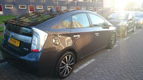 Toyota Prius 1.8 Plug-in Hybrid 136PK Aut 2012 Grijs