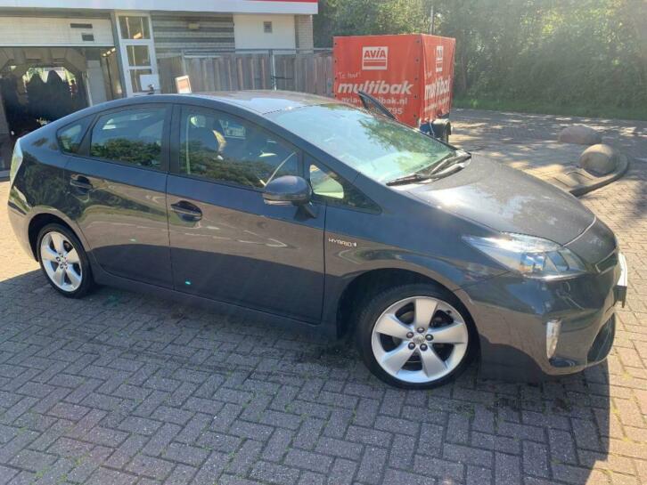 TOYOTA Prius Hatchback 5-DRS 1.8 Hybrid