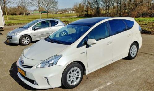 Toyota Prius Wagon Plus 1.8 Full Hybrid (2012 Wit)