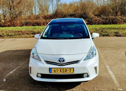 Toyota Prius Wagon Plus 1.8 Full Hybrid (2012 Wit)