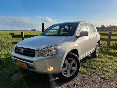 Toyota RAV4 2.0 16V Vvt-i 2007 Grijs