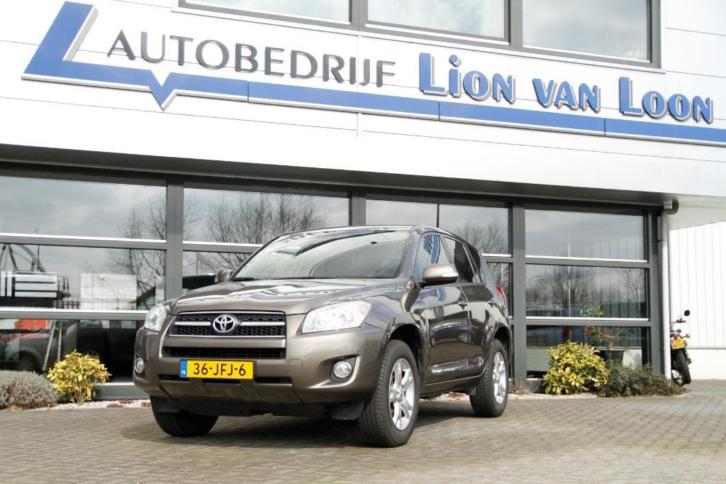 Toyota RAV4 2.0 Vvt-i 2WD 2009 Bruin