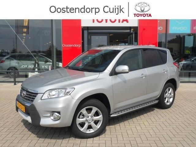 Toyota RAV4 2.0 VVTi Dynamic Navigatie (OUTLETPRIJS, GEEN AF