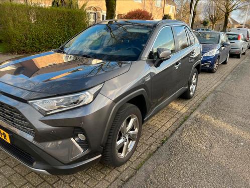 Toyota RAV4 2.5 Hybrid AWD ExecutivePanoLeerJBLTrekhaak