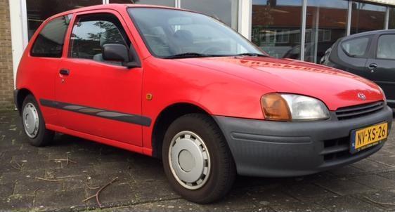 Toyota Starlet 1.3 16V 1996 Rood  Incl. nieuwe APK