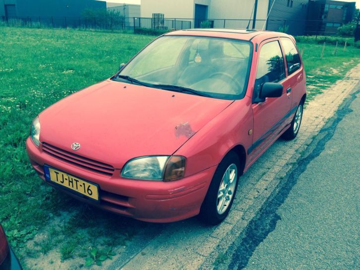 Toyota Starlet 1.3 16V 98 SUPER BETROUWBARE AUTO NU TE KOOP