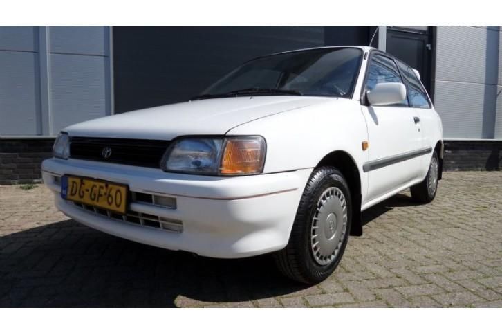 Toyota Starlet 1.3 GLi  Nieuwe APK  Nette Staat