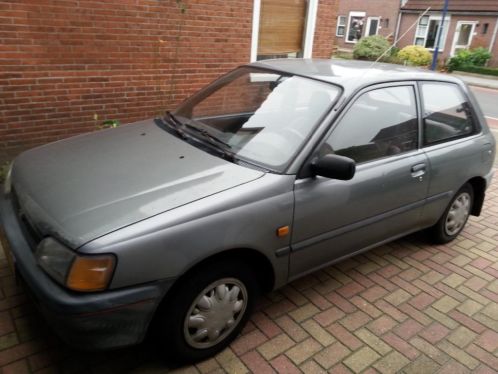 Toyota Starlet 1.3i automaat n.a.p 