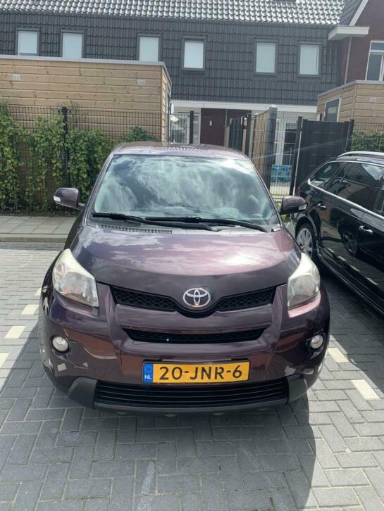 Toyota Urban cruiser 5-deurs 1.3 Benzine Dynamic MM