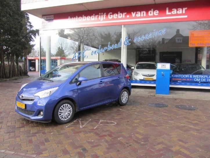 Toyota Verso 1.3 VVT-i Aspiration (bj 2011)