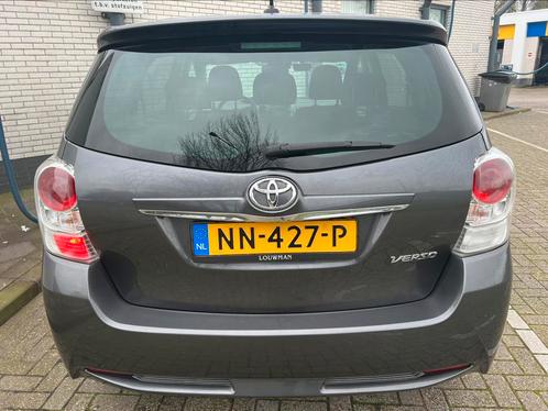 Toyota Verso 1.6 Vvt-i 132pk 2017 Grijs