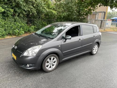 Toyota Verso 2.2 D-4D Luna ZEER NETTE AUTO RIJD EN SCHAKELT