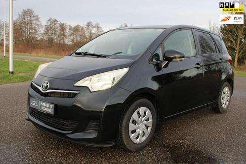 Toyota Verso-S 1.3 VVT-i Dynamic Panorama dak Trekhaak Navig