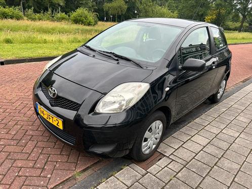 Toyota Yaris 1.0 12V Vvt-i 3DR Terra 2009 Zwart Apk nieuw