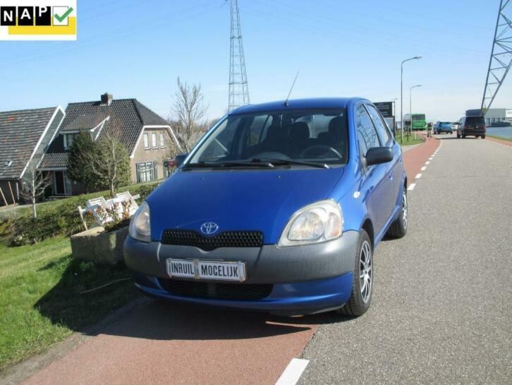 Toyota Yaris 1.0-16V 5 deurs nwe Apkkoppeling 100  in orde