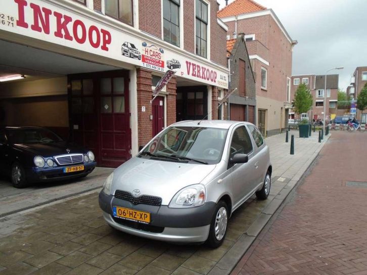 Toyota Yaris 1.0-16V VVT-i YORIN STR.BKR APK 10-7-2016