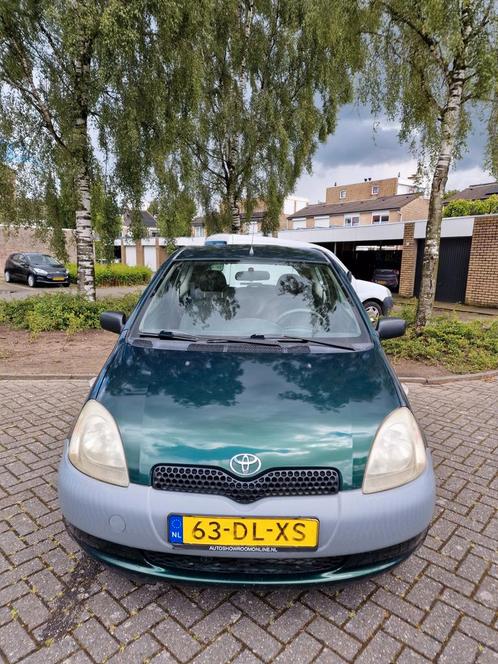 Toyota Yaris 1.0 16V Vvti 3DR 1999 Groen