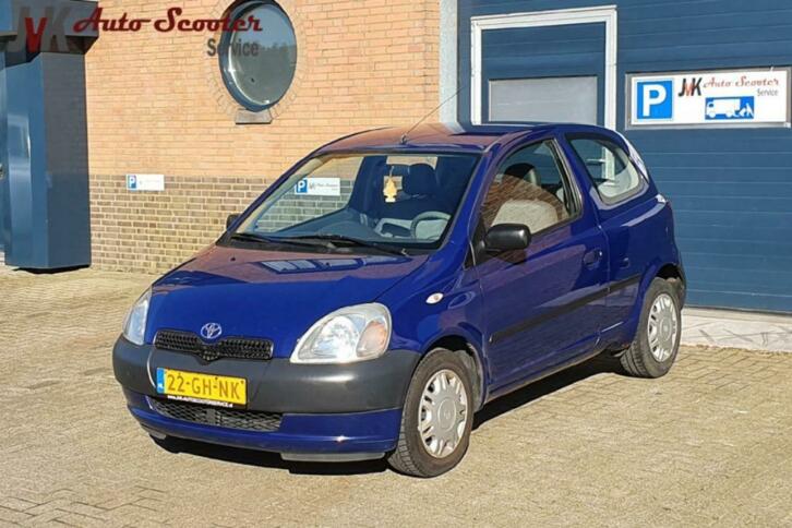 Toyota Yaris 1.0 16V Vvti 3DR 2000 Blauw