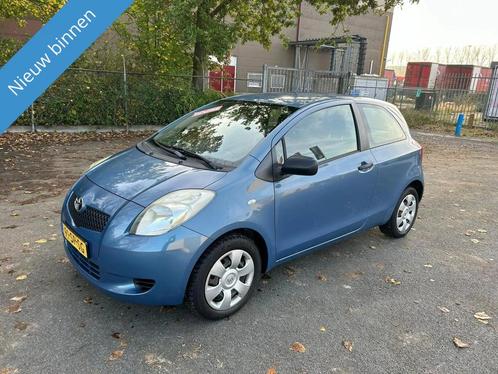 Toyota Yaris 1.0 VVTi Terra NW MOD DUS GOEDKOOP RIJDEN HOOR