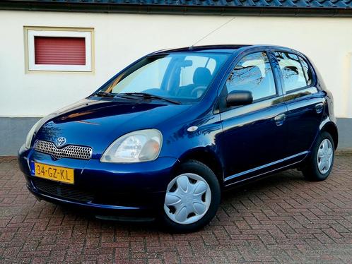 Toyota Yaris 1.3 16V 5DR 2001 BlauwNieuwe Apkinruil mogeli