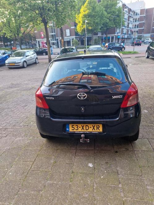 Toyota Yaris 1.3 16V Vvt-i 3DR 2007 Zwart