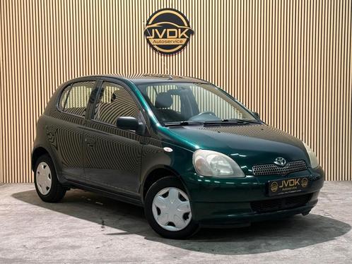 Toyota Yaris 1.3-16V VVT-i 5-DEURS, ELECTR. RAMEN, NAP, BJ 2