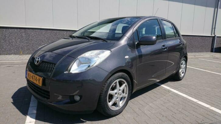 Toyota Yaris 1.3 16V Vvt-i 5DR 2008 met airco, zeer netjes