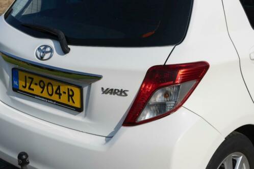 Toyota Yaris 1.3 16V Vvt-i 5DR 2012 Wit