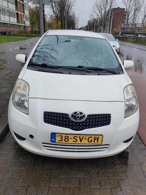 Toyota Yaris 1.3 16V Vvt-i 5DR SOL MMT 2006 Wit