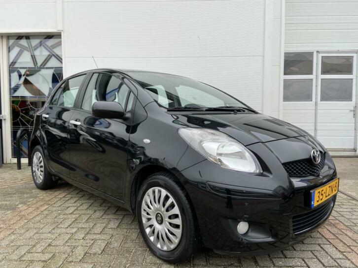 Toyota Yaris 1.3 VVTI Aspiration automaat