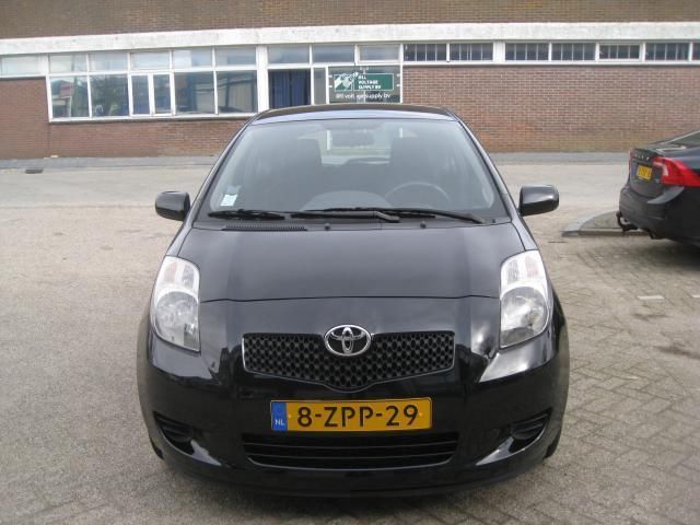 Toyota Yaris 1.3 VVTi Terra