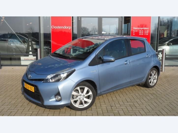 Toyota Yaris 1.5 Full Hybrid Aspiration Plus (bj 2012)