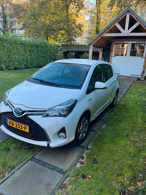 Toyota Yaris 1.5 HSD 55KW 5DRS 2015 Wit comfort trekhaak